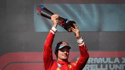 بطولة العالم للفورمولا 1 – الجولة الـ 19 – (أوستن – الولايات المتحدة الأمريكية).. فيرارى تحقق نصراً مزدوجاً على حلبة أوستن الأمريكية .. وفيرستابن يحصد الفوز بالسباق القصير