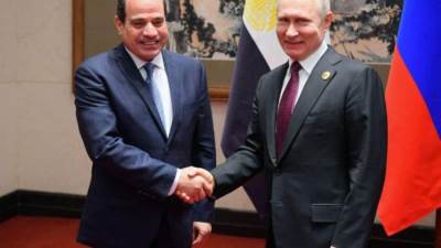 بوتين فى لقاء مع السيسى: التعاون مع مصر يسير بوتيرة ثابتة وروسيا مهتمة بتطويره 