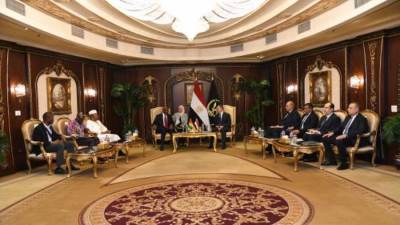 وزير الداخلية يستقبل نظيره بجمهورية غينيا لبحث سبل التعاون المشترك 