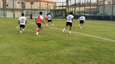 سباق قوي فى تدريبات اليوم الثاني لمعسكر منتخب الشباب 