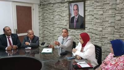 " عطية " : لا جلوس على المكاتب إلا بعد المتابعات الفعلية التى تنقل الواقع الحقيقى بالمدارس 