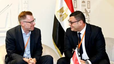 وزير الإسكان يلتقى بعثة البنك الدولي لمناقشة المؤشرات الخاصة بالمبادرة الرئاسية "سكن لكل المصريين"