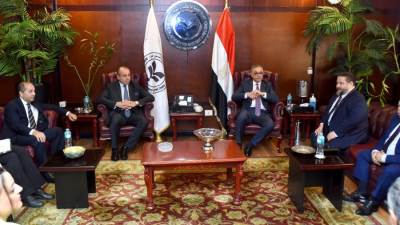 باستثمارات مبدئية 1.6 مليار دولار.. هيئة الاستثمار وشركة هينفرا البولندية تبحثان إنشاء مشروع لإنتاج الأمونيا الخضراء