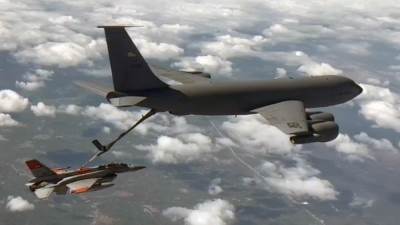 القوات الجوية المصرية والأمريكية تنفذان تدريباً جوياً مشتركاً بإحدى القواعد الجوية المصرية  