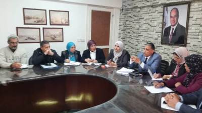 وكيل الوزارة يعقد اجتماع لمناقشة استعدادات امتحانات الشهادة الإعدادية بالجيزة