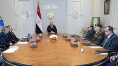 الرئيس السيسى يبحث تأثير الأوضاع الإقليمية على الحركة الملاحية بقناة السويس