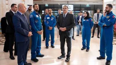 صاحب أطول رحلة فضائية بتاريخ العرب وثلاث من رواد الفضاء يزورون مدينة زويل.. صور