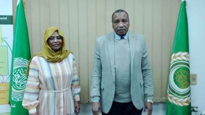 مدير عام المنظمة العربية للتنمية الزراعية يستقبل الرئيس التنفيذي لبنك الخرطوم لتعزيز التعاون في المجال الزراعي
