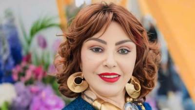 نجمة مصر الأولي تخطف الأنظار خلال حضورها حفل " Joy Awards "  بالرياض 