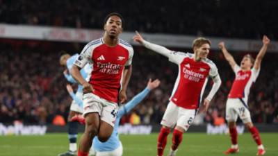 أرسنال يصعق مانشستر سيتى 5-1 بمشاركة عمر مرموش