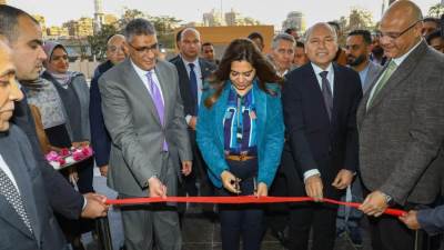 وزيرة التنمية المحلية ومحافظ الجيزة يفتتحان مقر الديوان العام الجديد للمحافظة بحضور محافظي القاهرة والقليوبية 