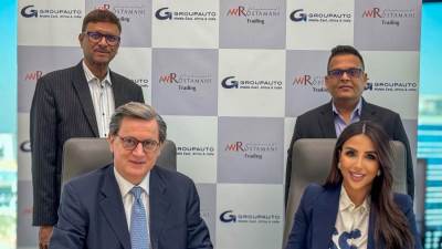 شراكة استراتيجية للارتقاء بقطاع السيارات بين AW Rostamani Trading وGroupauto 