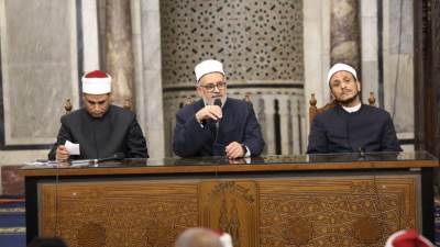 ملتقى الأزهر للقضايا الإسلامية: القرآن روح الأمة وسر عودتها وبدونه تتيه في دروب الضياع