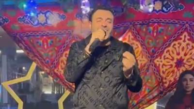 النجم محمد أبو زيد يحيى في حفلات وردة الشيخ زايد في ليالي رمضان المميزة