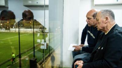 بحضور هاني أبو ريدة.. أستون فيلا يفوز على زد إف سي وتعادل المنتخب المصري مع هرتا برلين بأولى مباريات بطولة زد الدولية