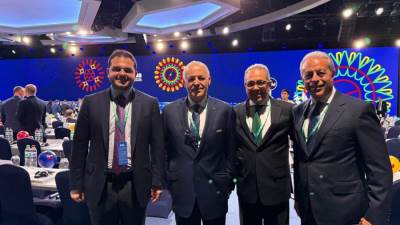 وفد اتحاد الكرة يلبي دعوة رئيس باراجواي على هامش المشاركة في كونجرس فيفا