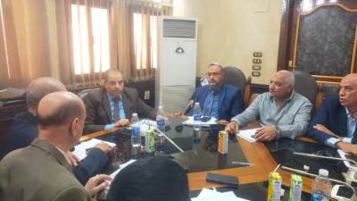 "رئيس مصر الوسطى للكهرباء " يعقد اجتماعًا موسعًا مع قيادات الشركة لمناقشة آليات تنفيذ المستهدفات المطلوبة