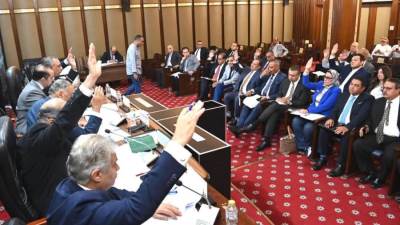 تشريعية النواب توافق نهائيا على تعديل قانوني مجلس النواب وتقسيم الدوائر الانتخابية لمجلس النواب