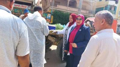 حملة لتطعيم الكلاب الضالة ضد مرض السعار والإصحاح البيئي بمدينة السرو بدمياط 