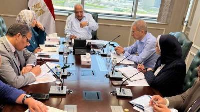 في قلب التحديات .. غرفة عمليات بالكهرباء لضمان استمرار النور في كل بيت