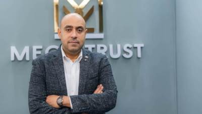 خبير تكنولوجي: مقترح لوزير الكهرباء بإلزام المباني الجديدة باستخدام الطاقة الشمسية لتغطية احتياجاتها من الكهرباء