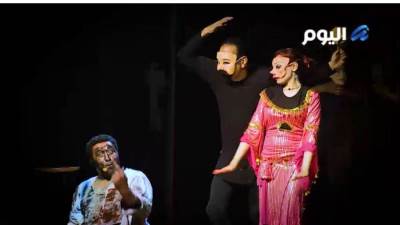 انفراد لفريق أوربت: "وجوه".. عرض مسرحي يُكمل عامه التاسع ويعود بكامل العدد