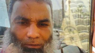 "ضربوا بماسورة حديد".. بلاغ يتهم سمسار ونجله  بالتعدى علي شاب فى مطروح " فيديو وصور"