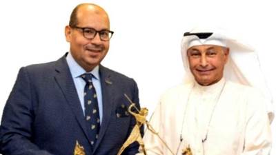 ياسر ادريس : احتفال اساطير العاب الماء  بدخول حسين المسلم قائمة العظماء فخر لكل عربي" فيديو " 