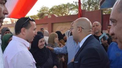 نائب محافظ الجيزة يتفقد اللجان الانتخابية لمجلس الشيوخ بمركز ومدينة كرداسة