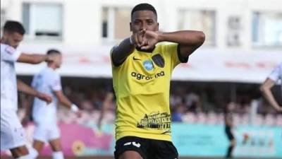 الزمالك يعلن التعاقد مع البرازيلي بيزيرا لمدة 4 مواسم رسميا