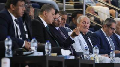 حضور وزير الشباب والرياضة ولفيف من الشخصيات المهمة نهائي بطولة العالم لكرة اليد للناشئين