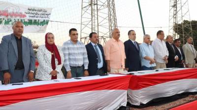 وكيل وزارة شباب الجيزة يشهد تكريم 300 متفوف بمركز شباب نزلة الأشطر