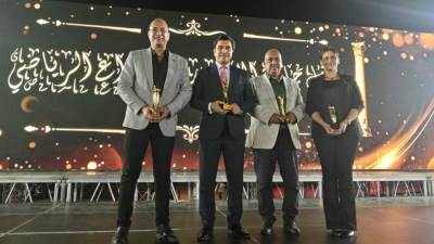 تكريم  رئيس الإتحاد المصري ونائب رئيس الدولي للميني فوتبول بجائزة الإسكندرية للإبداع الرياضي