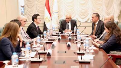 بدءا من العام القادم .. التعليم تعلن إطلاق منصة لتدريس مادة البرمجة والذكاء الاصطناعي لطلاب الصف الاول الثانوي