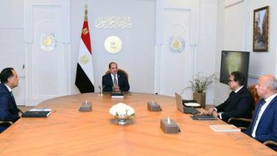 الرئيس السيسى يوجه بتعزيز الوعي المجتمعي والبرامج التعليمية لتحقيق التوازن السكاني المستدام