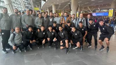 بعثة منتخب الشباب تصل تشيلي بعد 36 ساعة طيران .. واستقبال حافل من السفارة فى سانتياجو   