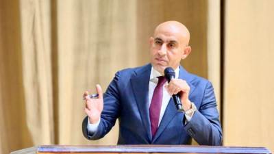 وزير التعليم يصدر قرارا وزاريا لنظام الدراسة والتقييم لطلاب المرحلة الثانوية