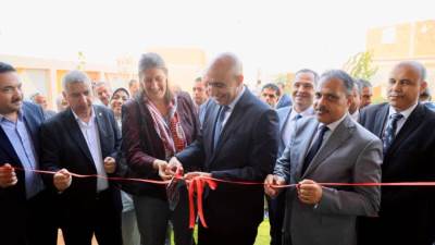 وزير التعليم ومحافظ الشرقية يفتتحان مدرسة جديدة" للتعليم الأساسي" ببلبيس
