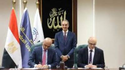 "تنظيم الاتصالات": إنترنت الأشياء نقلة نوعية لتطوير صناعة السيارات في مصر