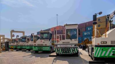 ميناء جبل علي يضاعف أسطوله الكهربائي 10 مرات ويُقلص الانبعاثات بأكثر من 10%