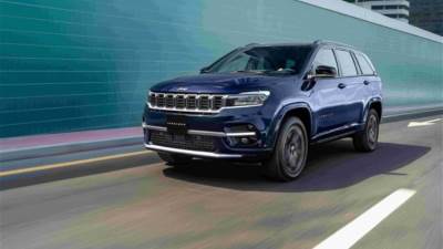 علامة جيب تطلق سيارة كوماندر الأكثر تطوراً وأناقة بين سيارات SUV بثلاثة صفوف من المقاعد