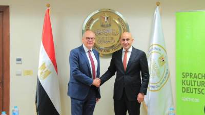 وزير التعليم يستقبل المدير الإقليمي لمعهد جوته لمنطقة الشرق الأوسط لبحث سبل تعزيز التعاون في تطوير التعليم الفني