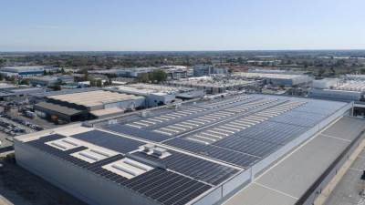 "أوتوموبيلي لامبورغيني" تُكمل توسيع محطة الطاقة الكهروضوئية بمصنعها الرئيسى بسانتا أغاتا 