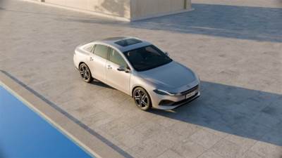 "إم جي" تنطلق بقوّة في عصر جديد من التنقّل الهجين في الشرق الأوسط