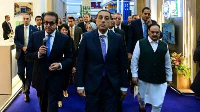 رئيس الوزراء يتفقد معرض سمارت ديجيتال هيلث جيت