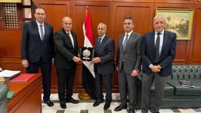 وفد الأكاديمية العربية للعلوم والتكنولوجيا والنقل البحري يزور سفارة جمهورية مصر العربية في الرباط