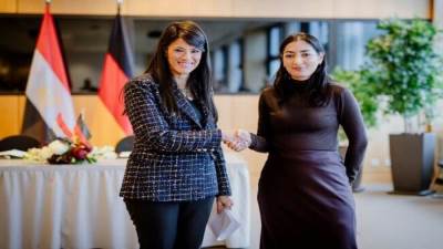  وزيرة التخطيط والتنمية الاقتصادية والتعاون الدولي تبحث توسيع نطاق برنامج مبادلة الديون من أجل التنمية مع نظيرتها الألمانية