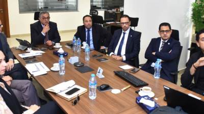رئيس هيئة الاستثمار يلتقي المدير الإقليمي لشركة "مينهارت" السنغافورية لبحث التوسع في الاستثمارات في قطاع السياحة بمصر