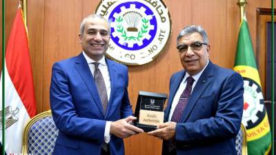 رئيس البنك الزراعي يلتقي محافظ الدقهلية لتعزيز أوجه التعاون في المشروعات التنموية وتمويل صغار المزارعين 