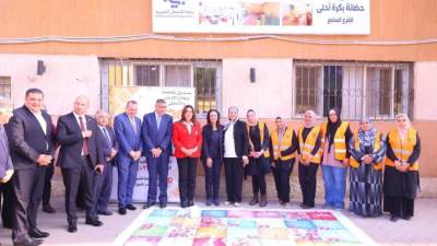 وزيرتا التضامن الاجتماعي والتنمية المحلية ومحافظ الجيزة يفتتحون المجمع الخدمي بمساكن روضة السودان
